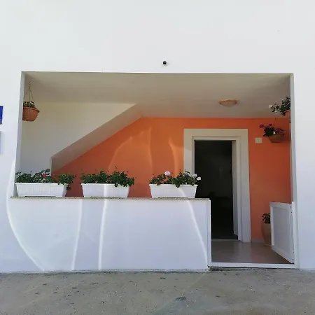 Apartman Anabella *